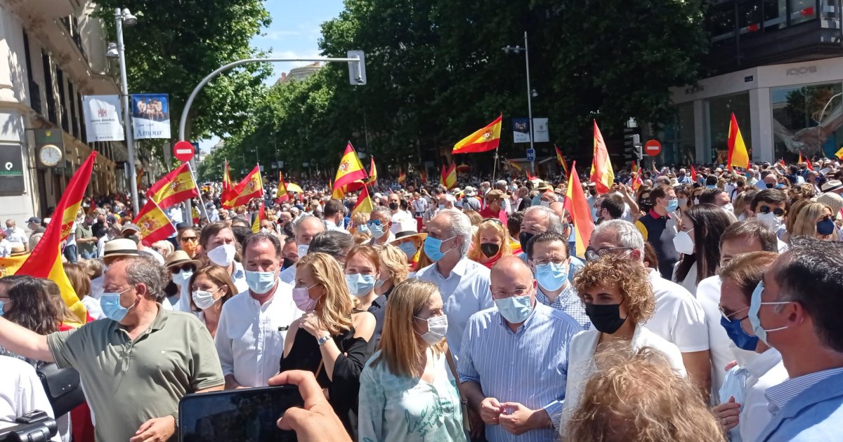 O PP galego maniféstase sen Feijóo contra os indultos aos líderes independentistas cataláns - Vimarsana News