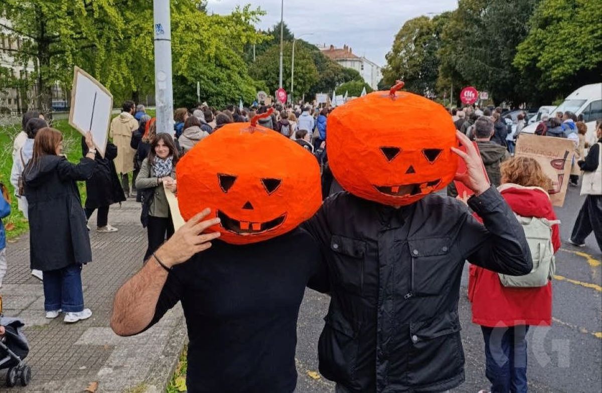 Peches e mobilizacións pola folga do profesorado