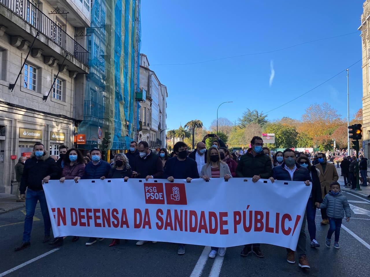 Comitiva do PSdeG na mobilización de SOS Sanidade Pública o 14 de novembro de 2021 en Santiago