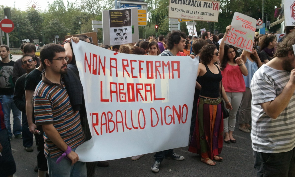 Manifestación en Santiago contra a reforma laboral