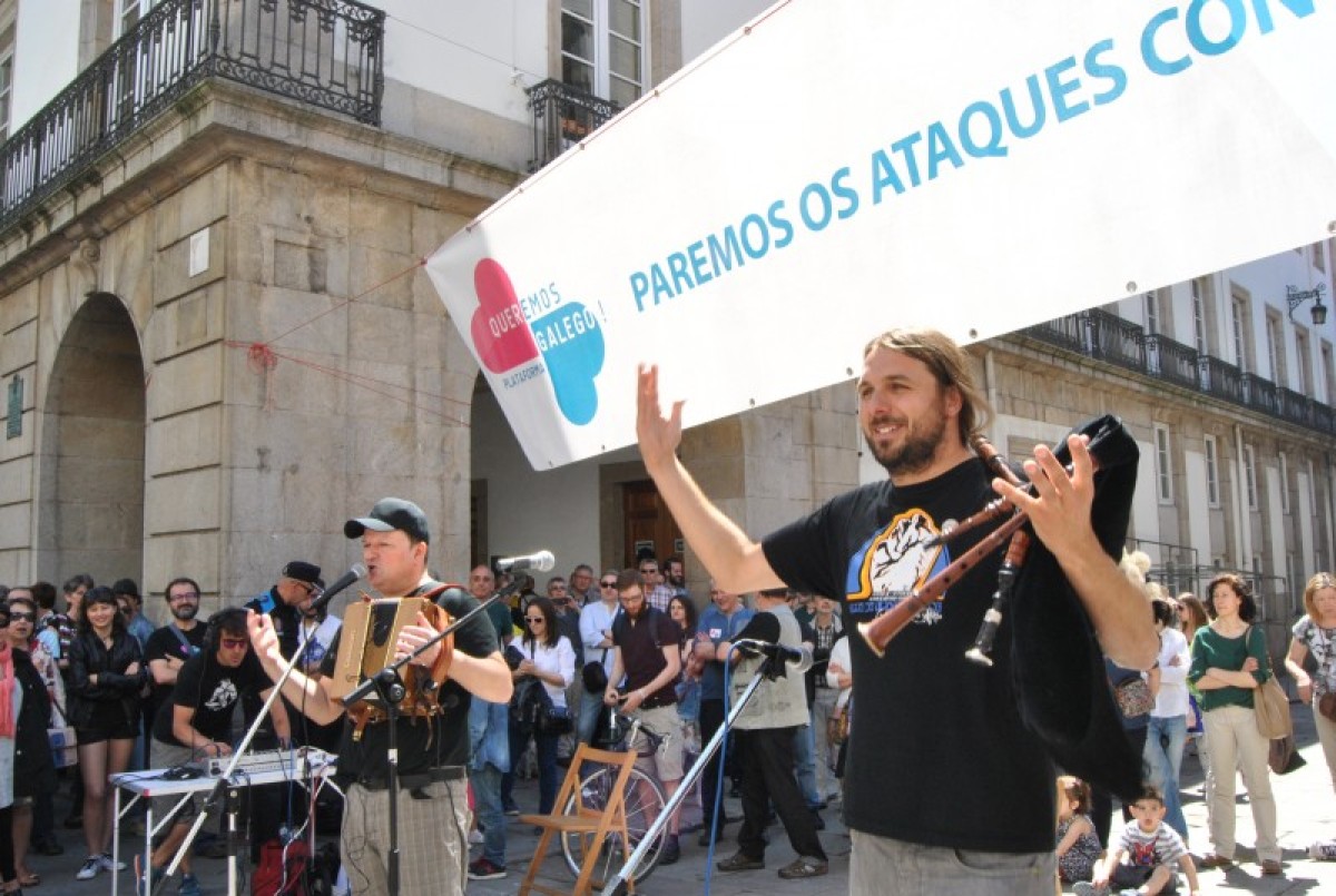 Concentración de Queremos Galego na Coruña